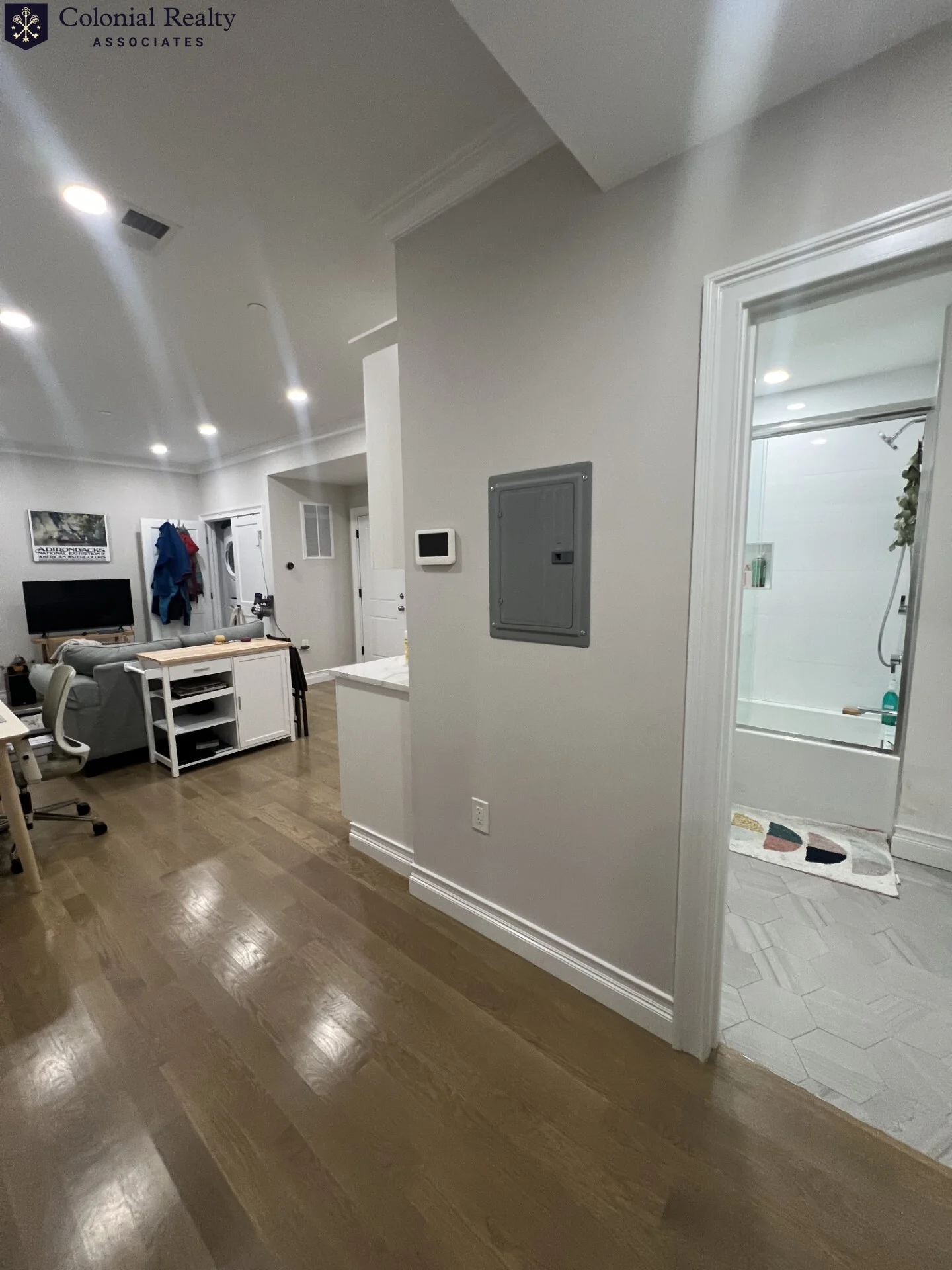 27 Mount Hood Rd, Brighton