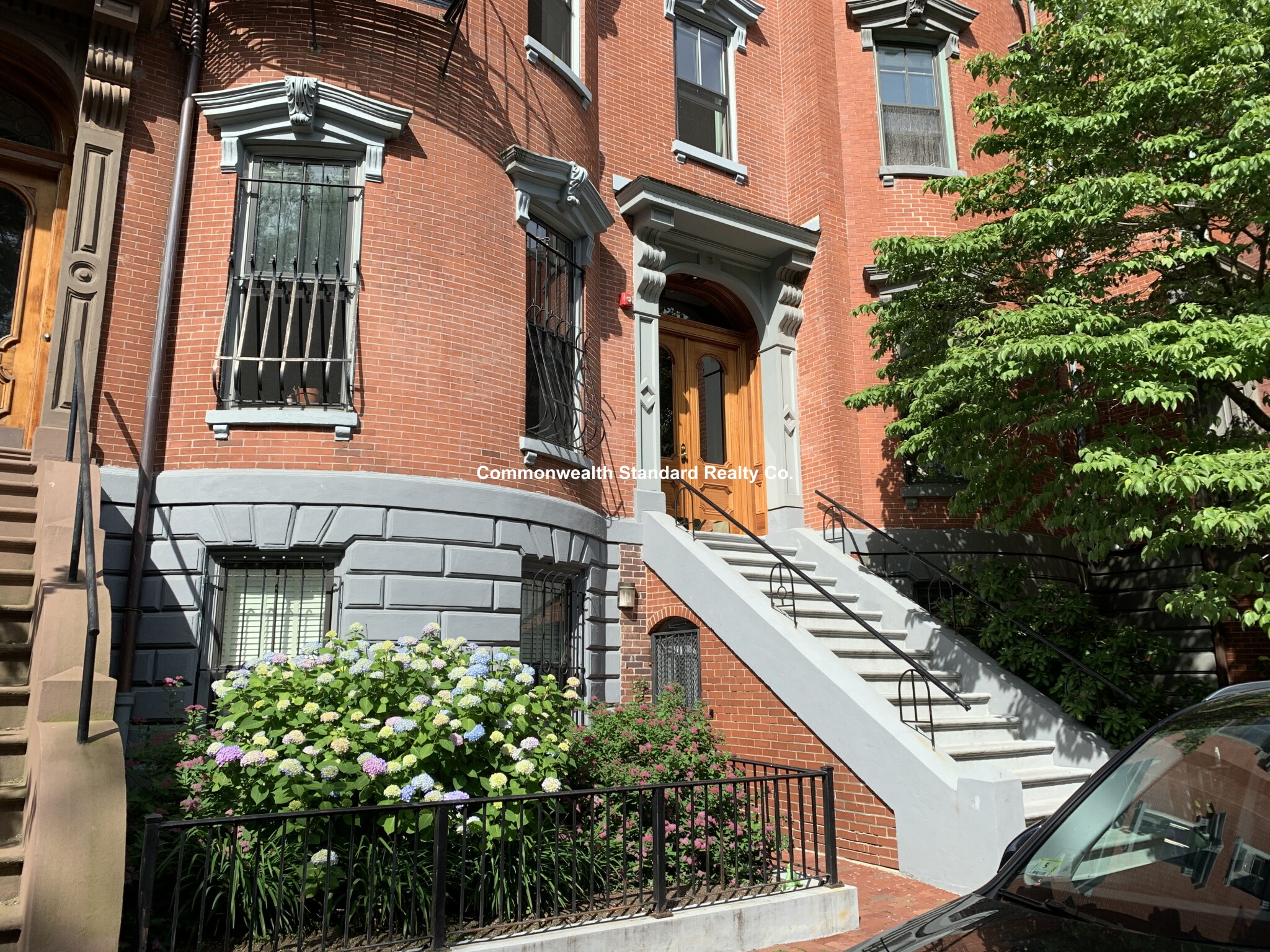 3 Worcester Sq, South End