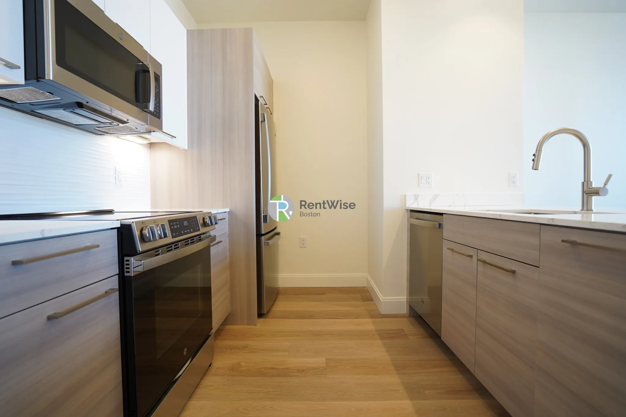 1079 Commonwealth Ave, Allston