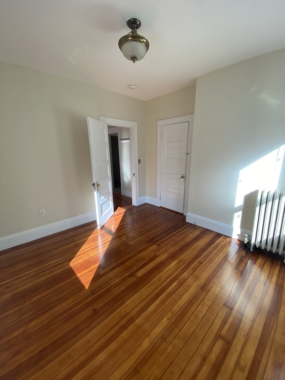 37-39 Belknap St, West Somerville