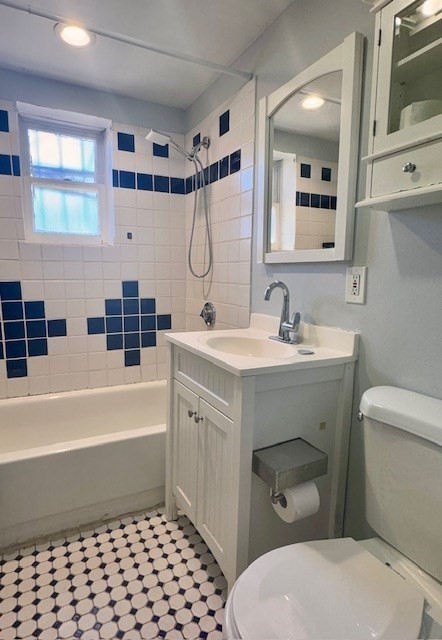 1736 Commonwealth Ave, Brighton