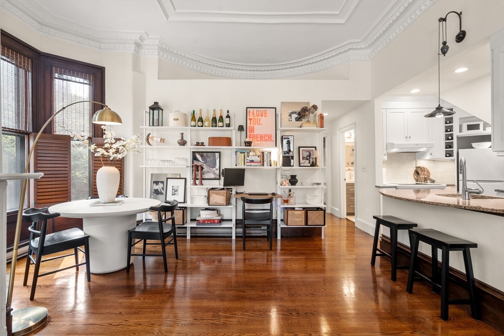 496 Columbus Ave, South End