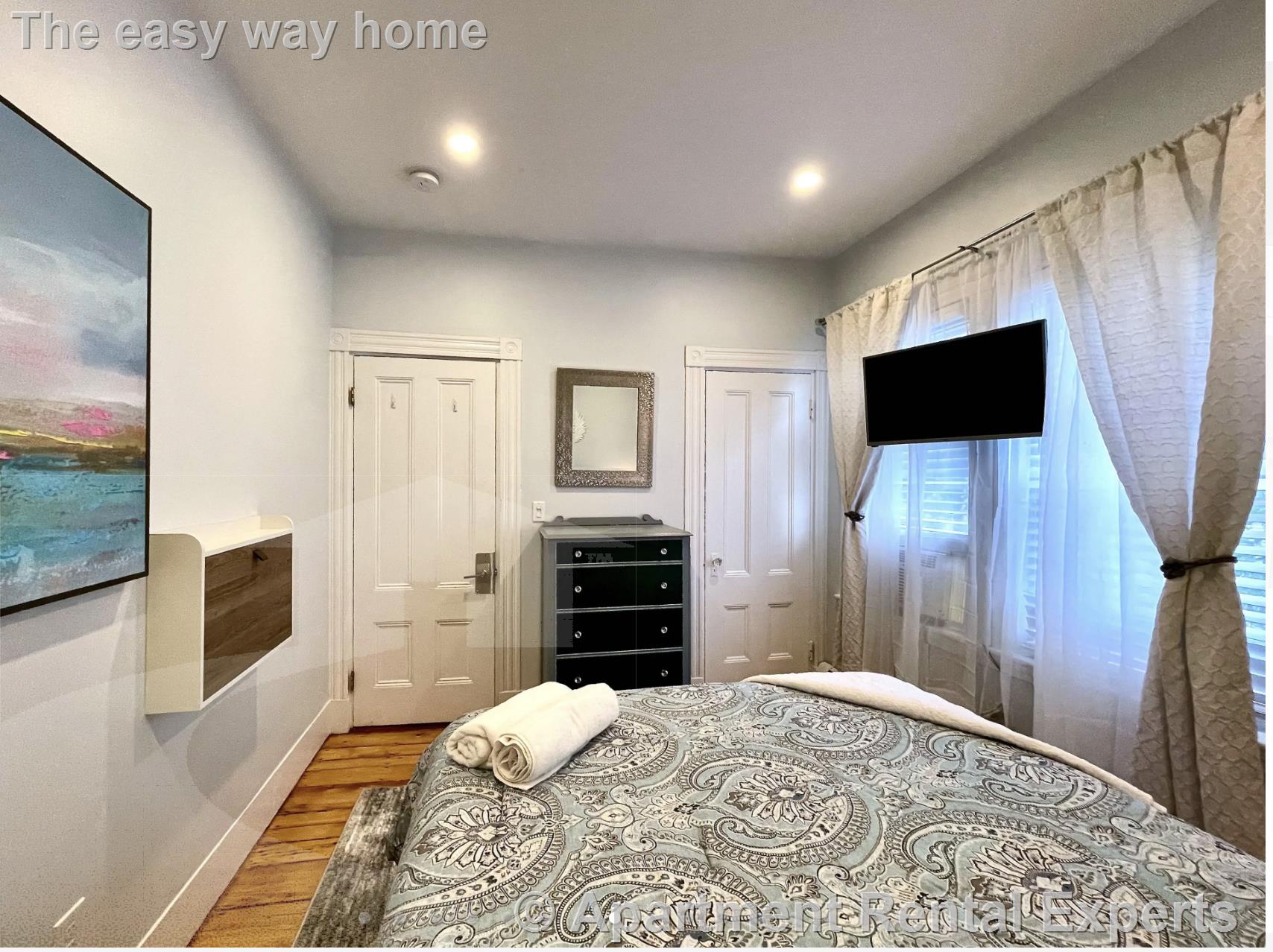 322 Western Ave, Central Square