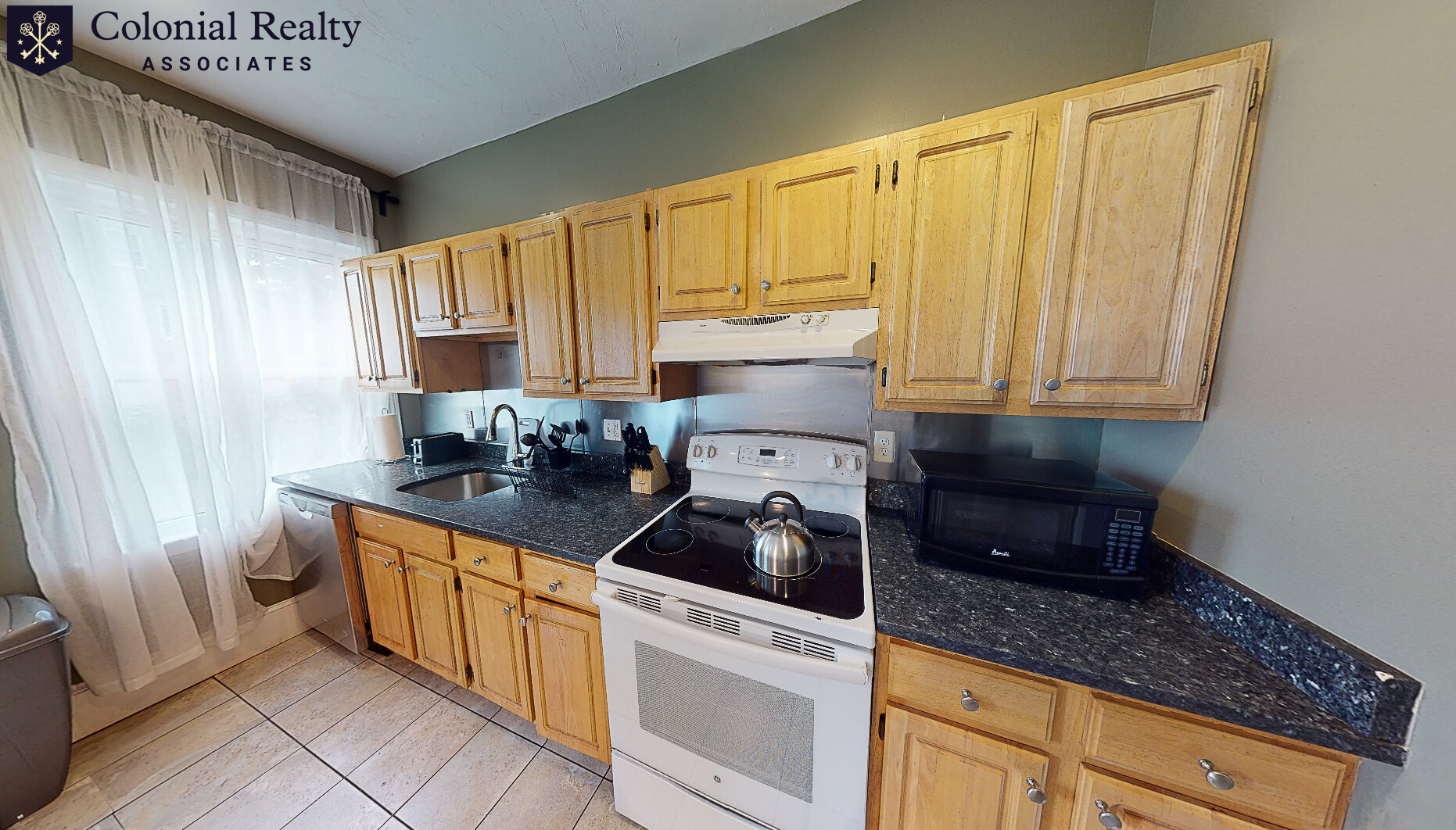 8 Haskell St, Allston