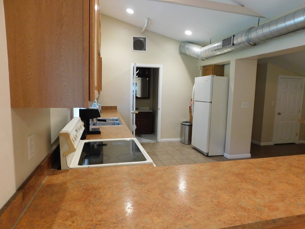 250-A Parkerville Rd, Southborough