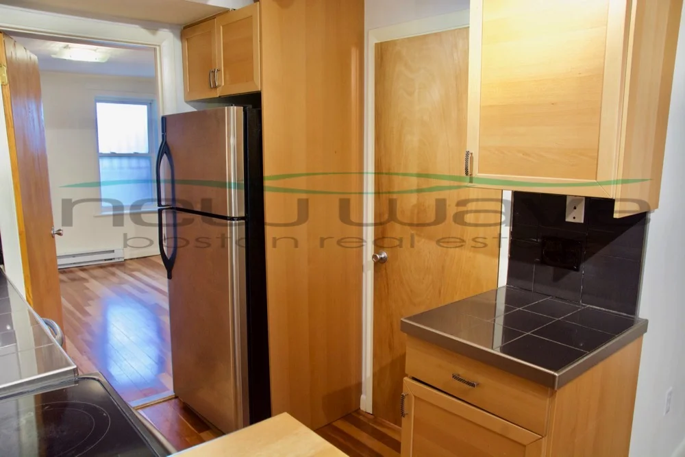 702 Massachusetts Ave, South End