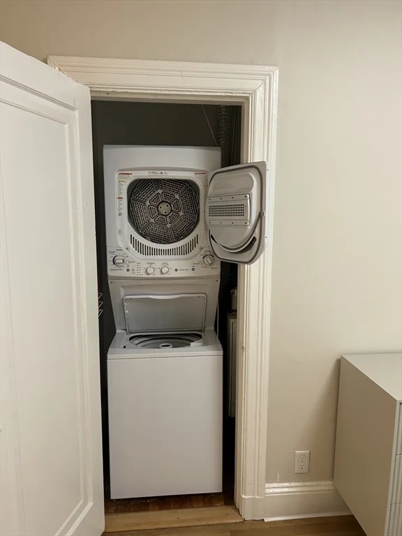 313 Tappan St, Aspinwall Hill