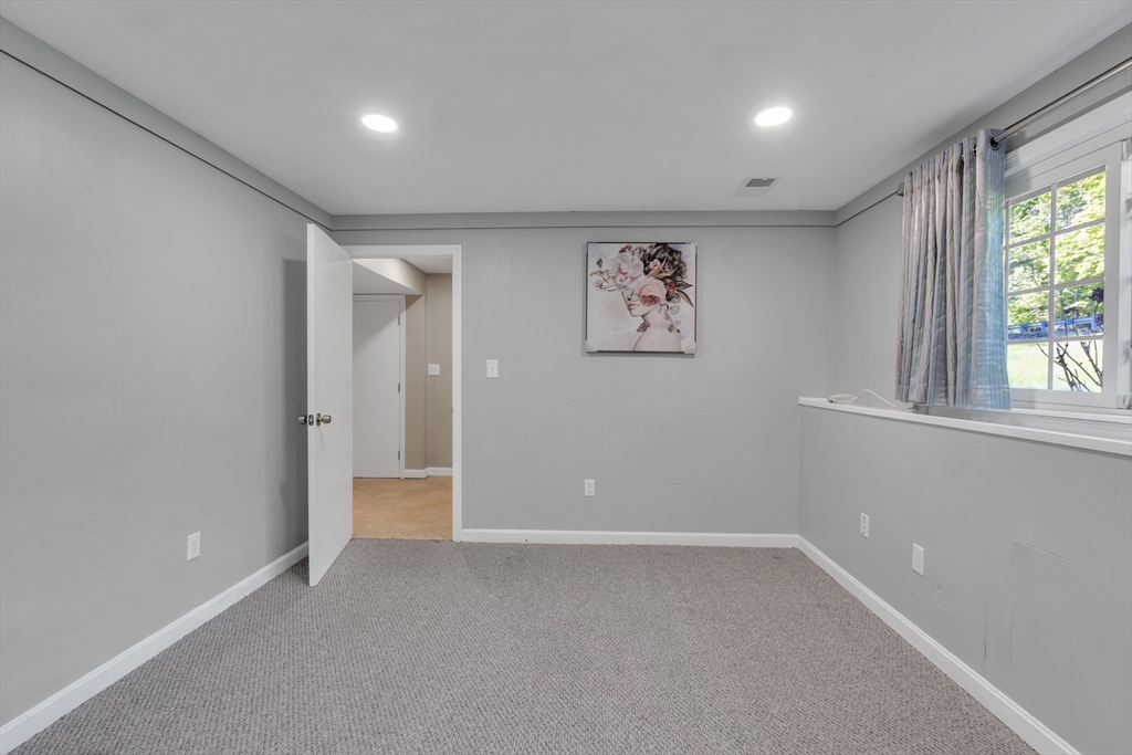 102 Prospect St, Ashland