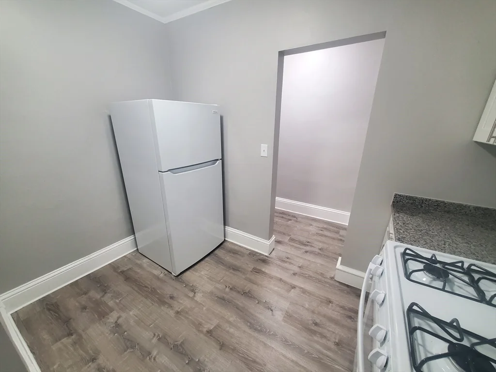 738 Washington St, Norwood