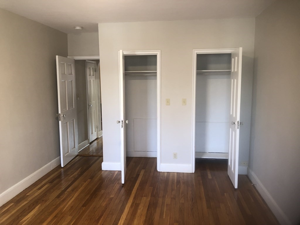 24 Concord Ave, Harvard Square