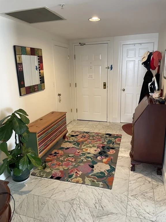 197 Eighth St, Charlestown