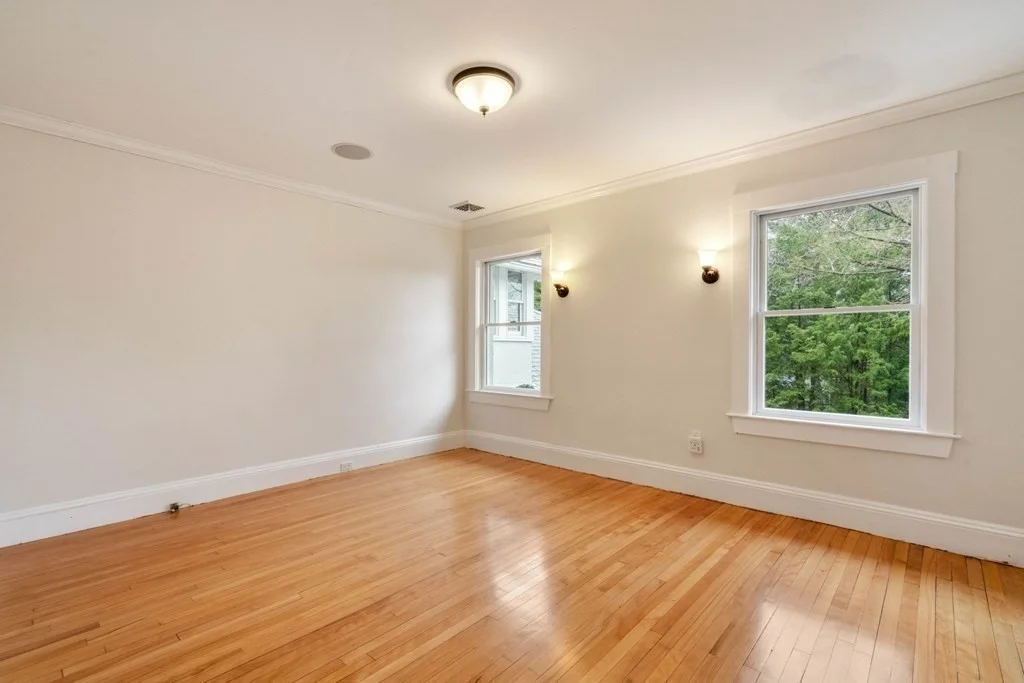 12 Summit Rd, Lexington