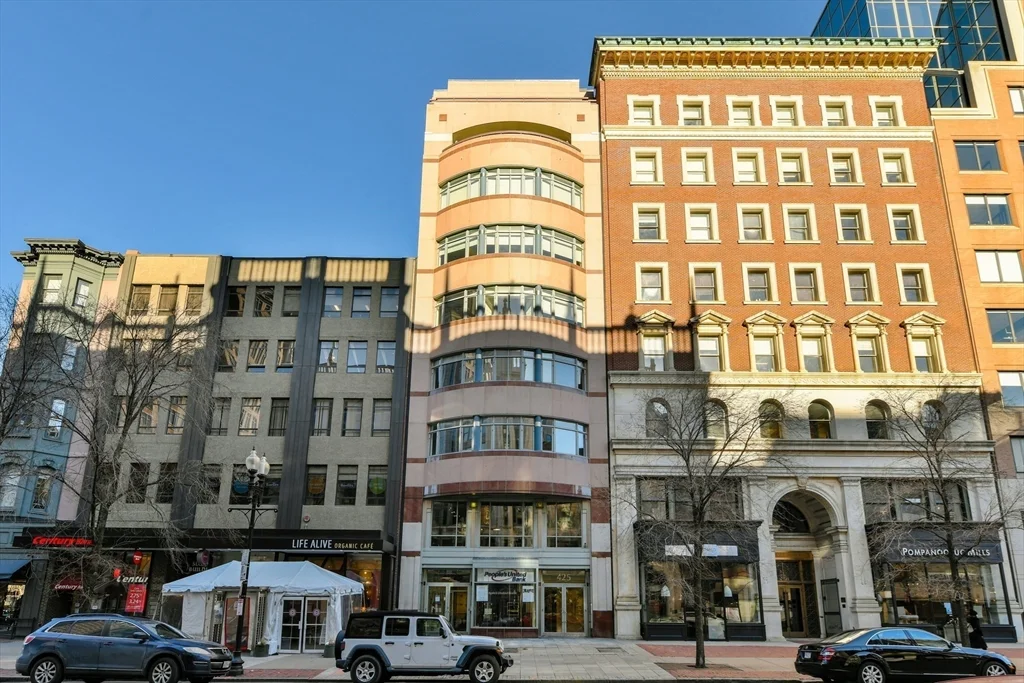 425 Boylston St, Back Bay