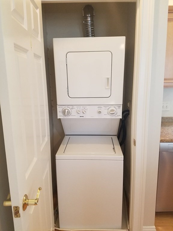 59 Howard St, Riverside