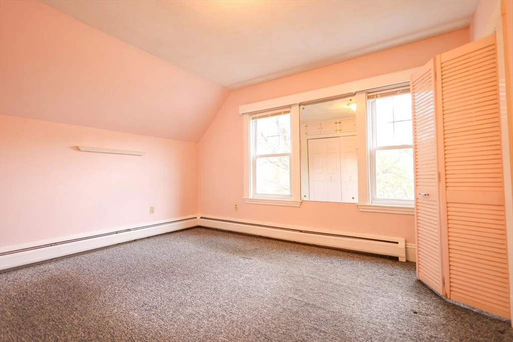 12 Nelson St , Ma 02169, Quincy