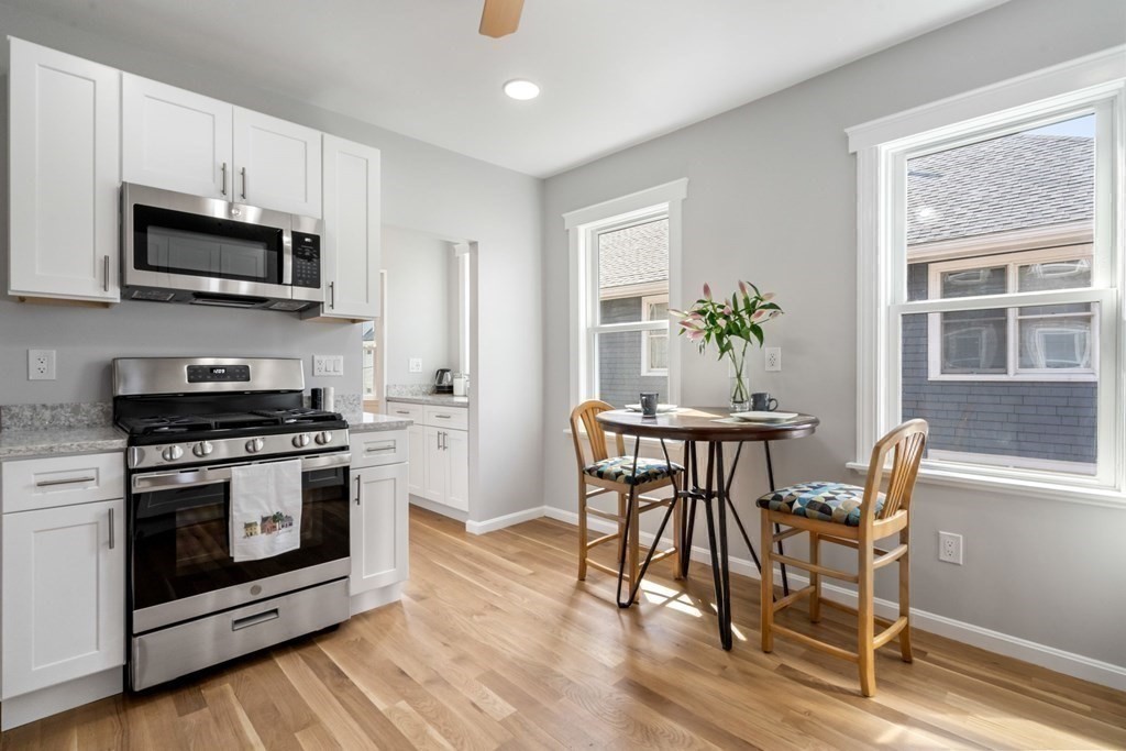 172 Beech St, Belmont