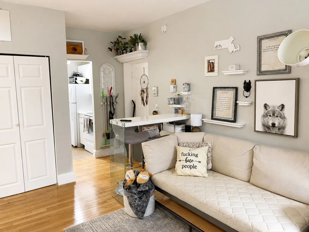 42 W Newton St, South End