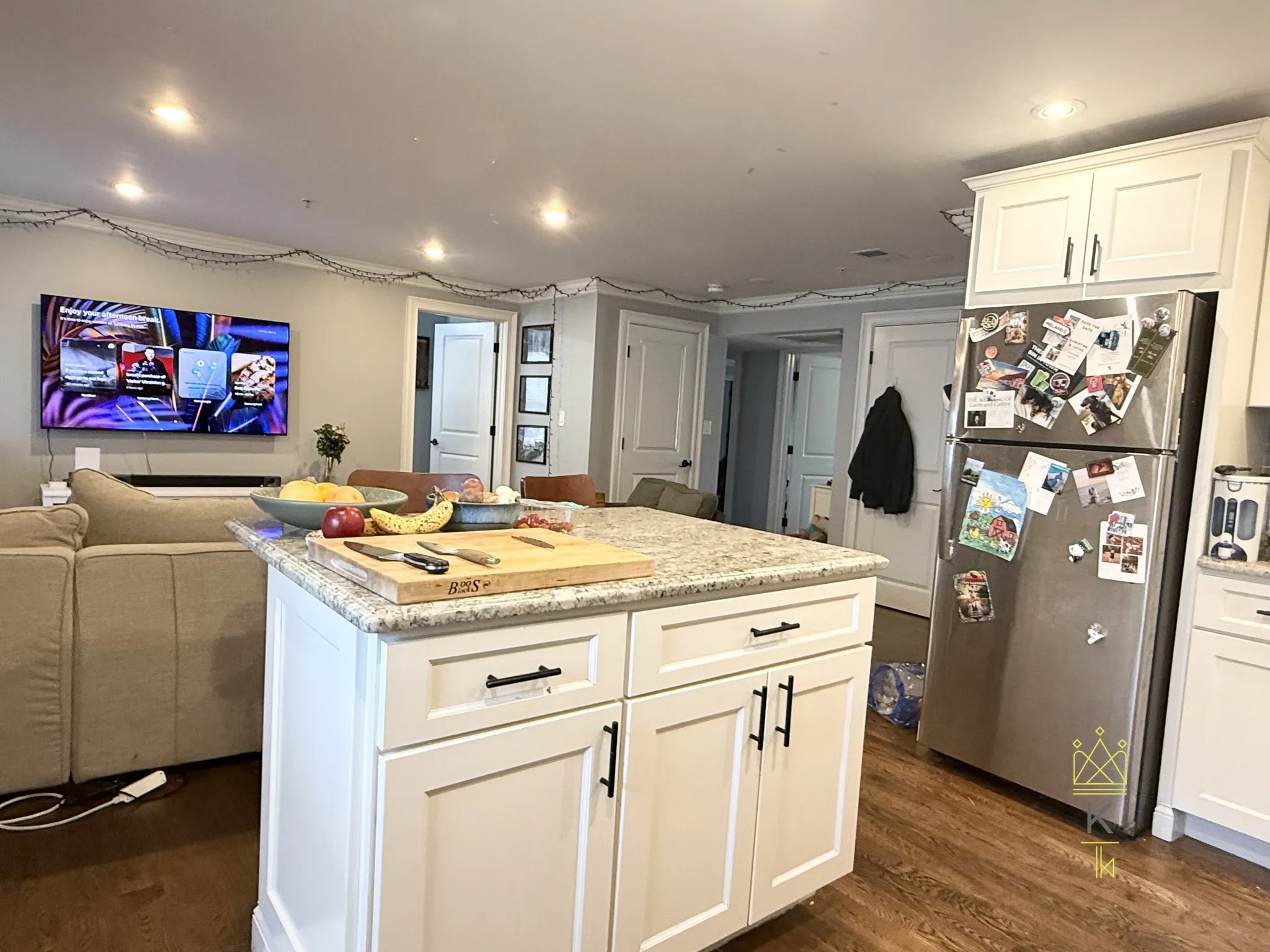 8 Nira Ave, Jamaica Plain