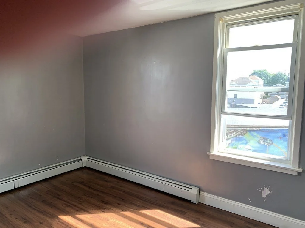 934 County St, Fall River