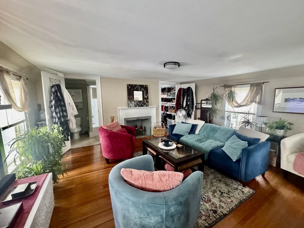 198 Main St, East Fairhaven