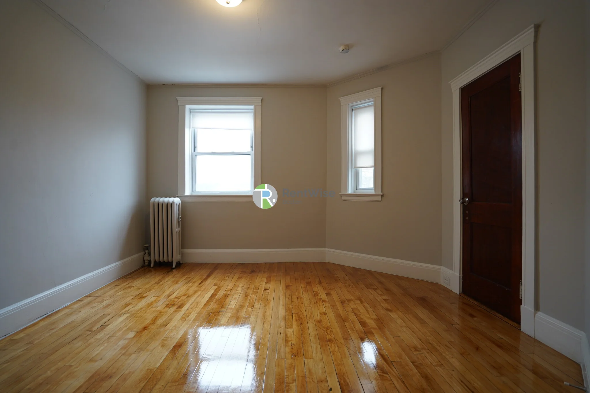 90 Cypress St, Emerson Gardens