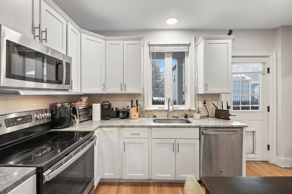 22 Henderson St, Magoun Square