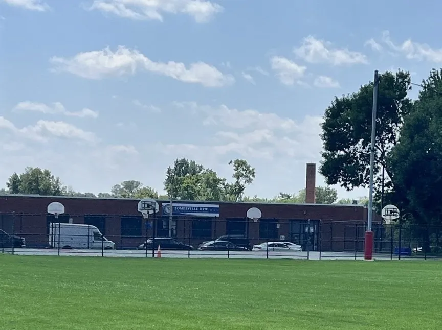 543 Broadway, Magoun Square