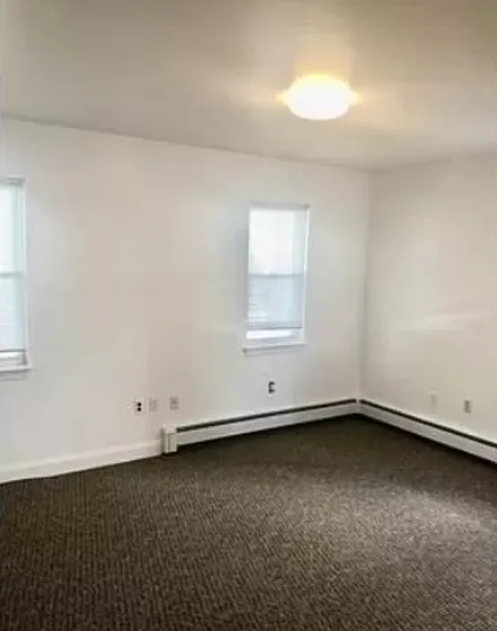 159 Auburn St, Cambridgeport