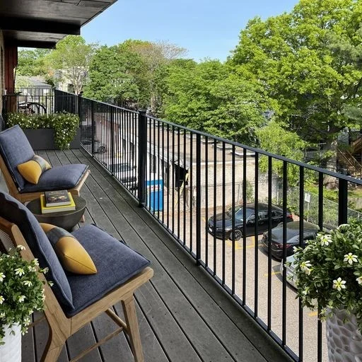 880 E 4th St, South Boston