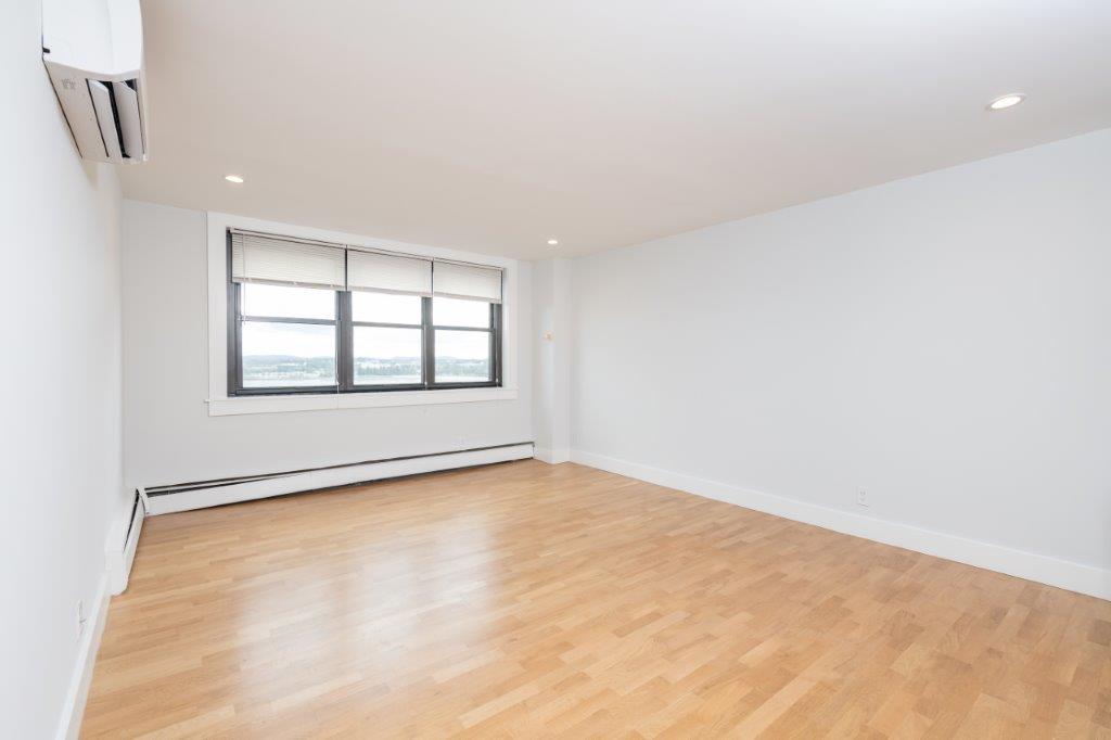 1410 Columbia Rd, South Boston