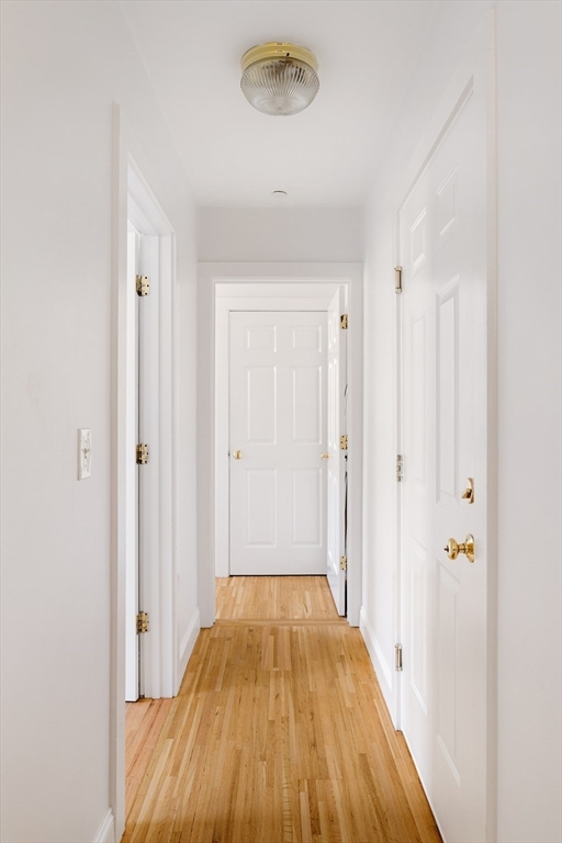 241 River St, Riverside