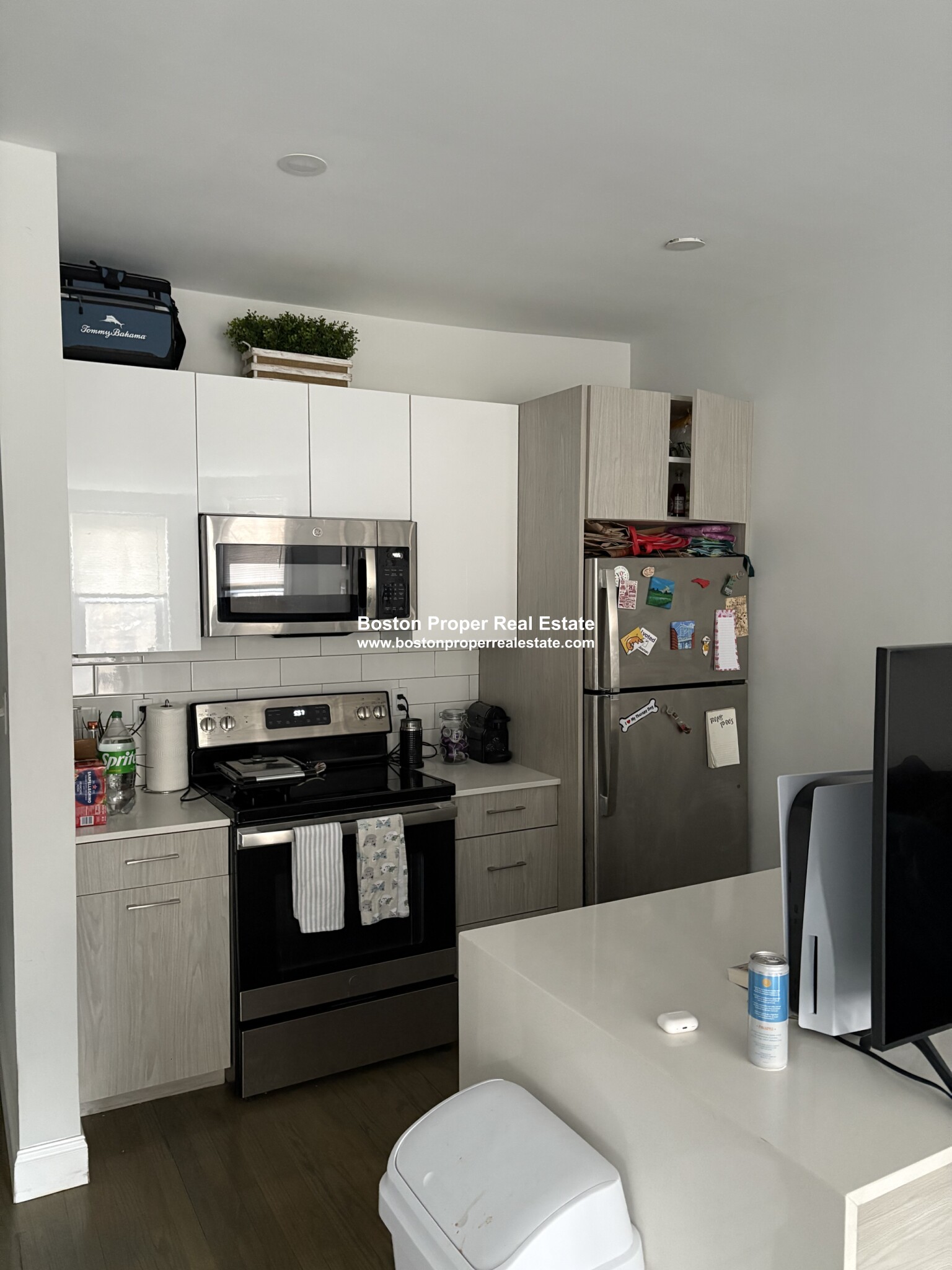 55 Queensberry St, Fenway