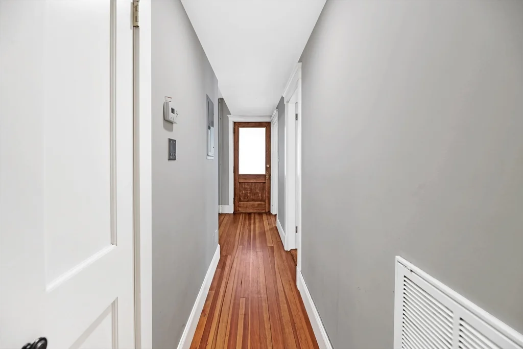 79 Perkins St, Jamaica Plain