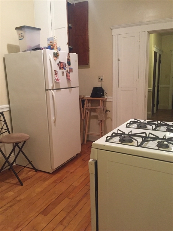 4 Hancock St, Malden