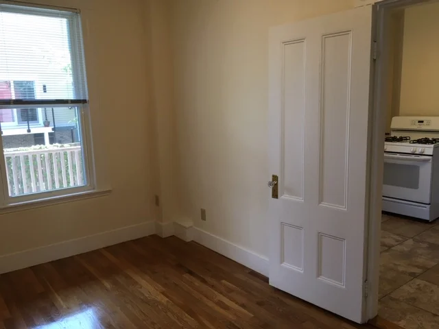 179 Elm St, Davis Square