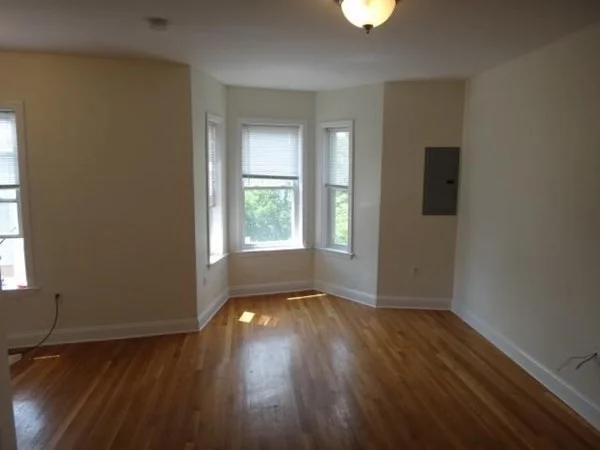 147 Marcella St, Roxbury