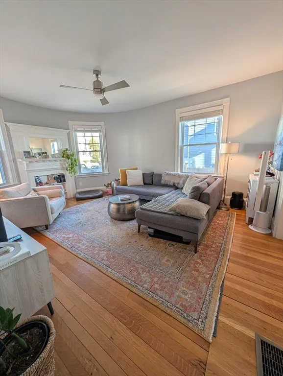 95 Brown Ave, Roslindale