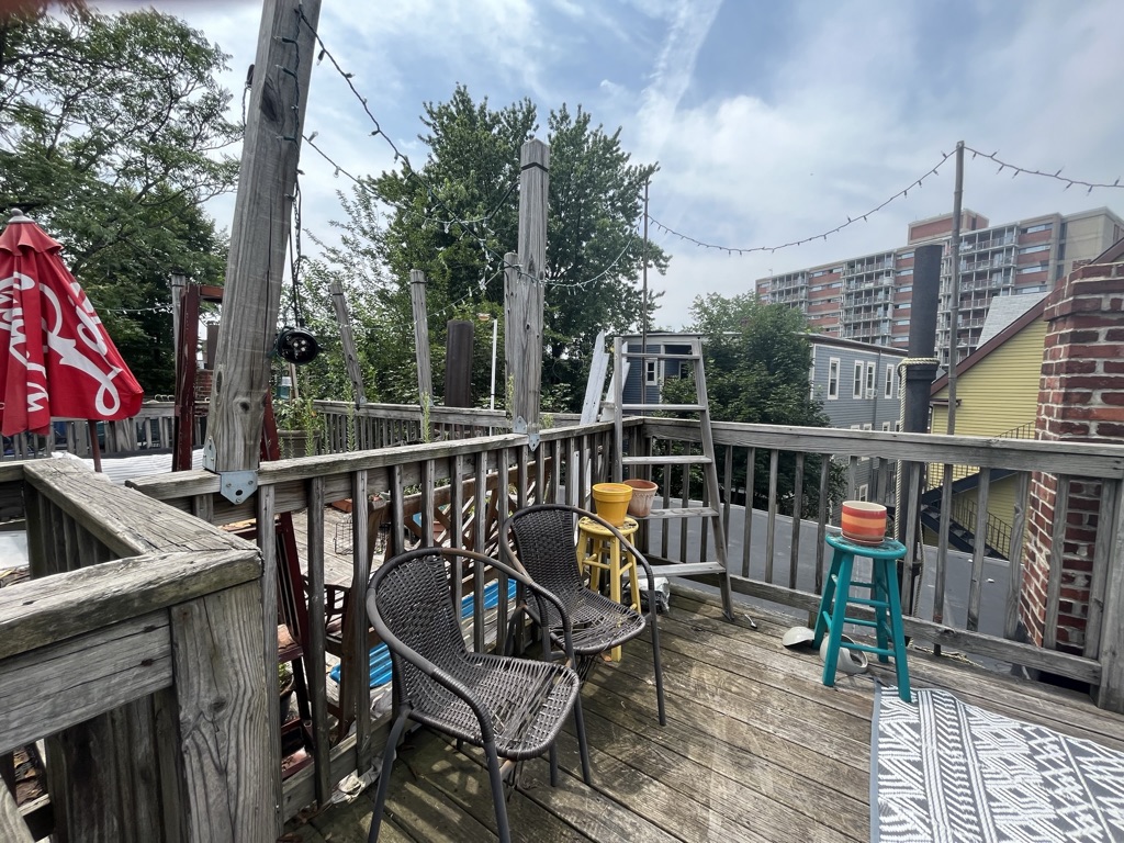 10 Homer Sq, Prospect Hill