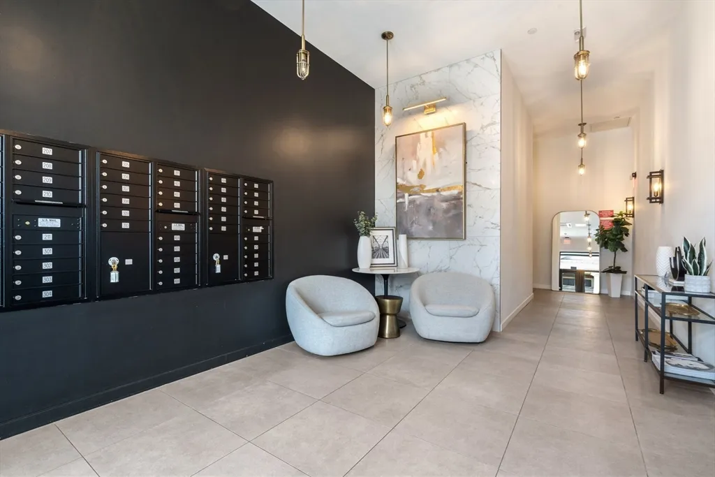 457 West Broadway, South Boston