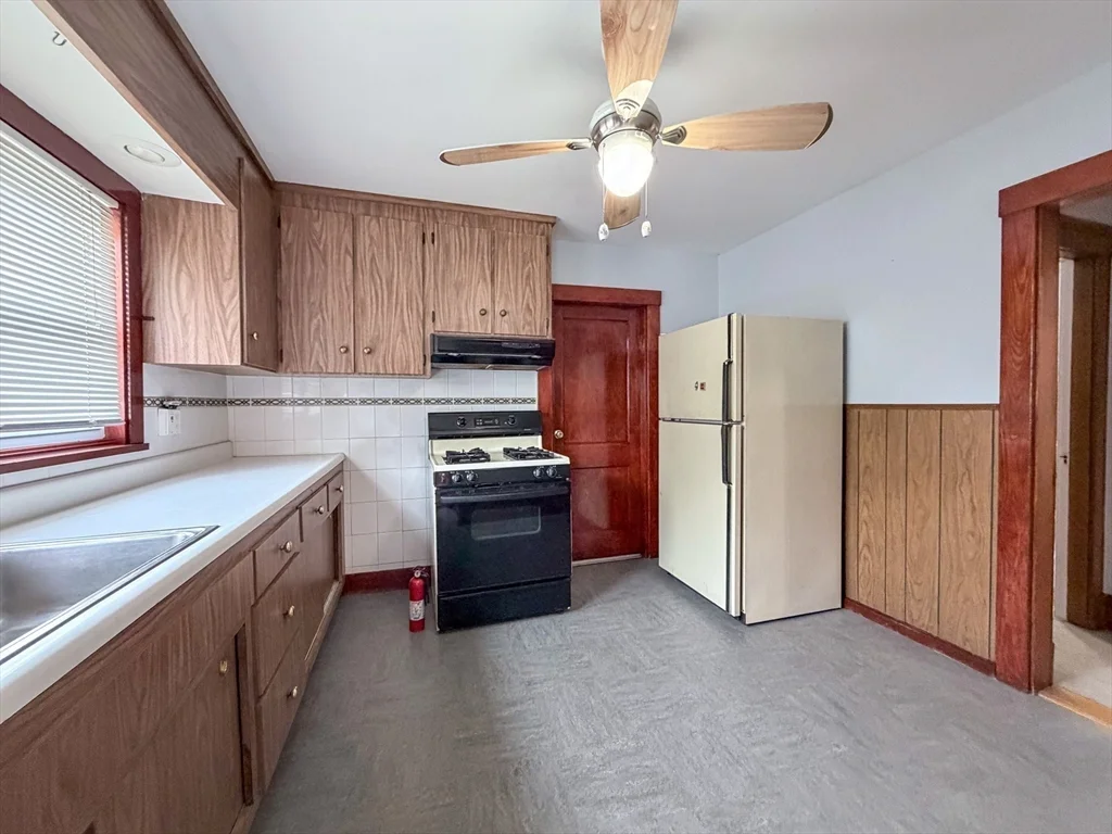 48 Fountain St, Glenwood