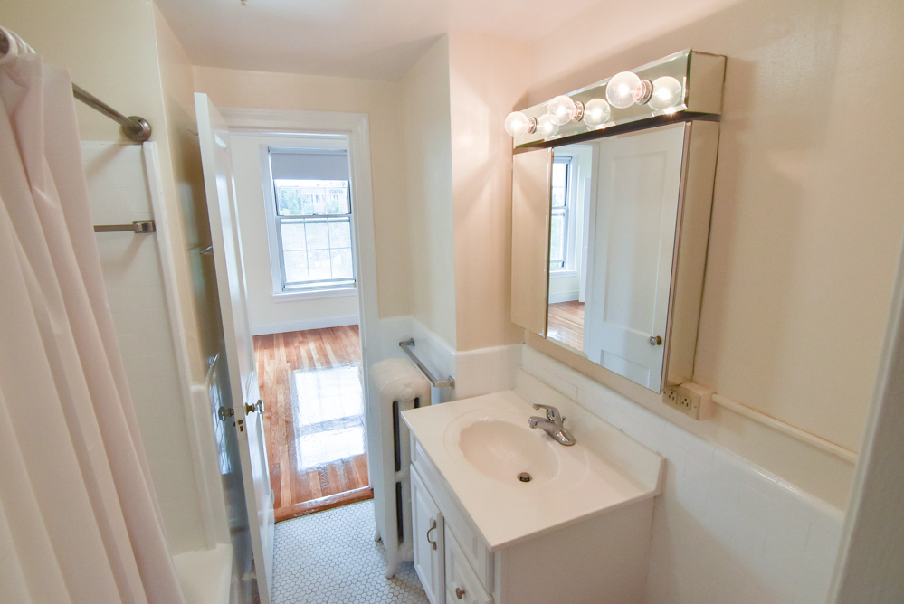 1284 Beacon St, Coolidge Corner