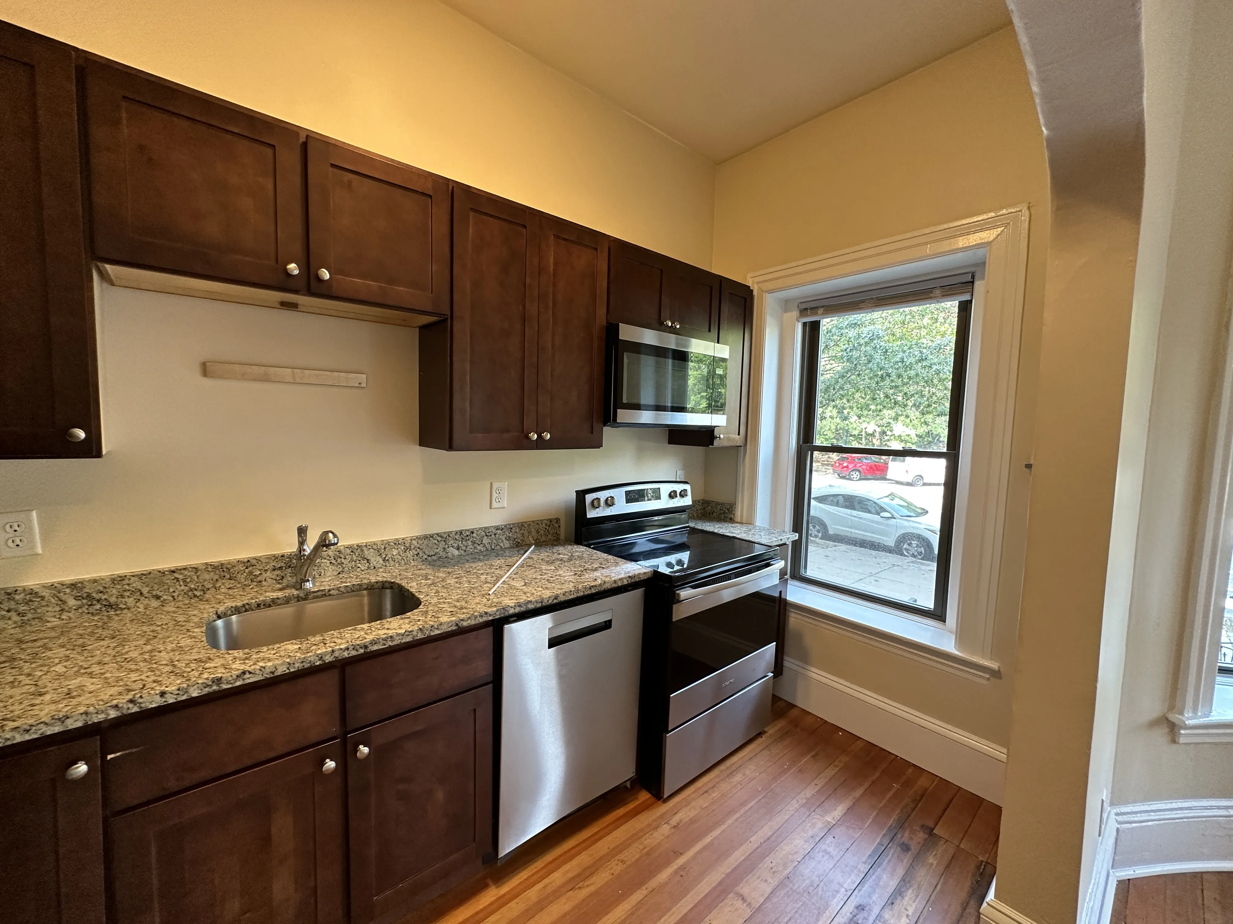 1463 Beacon St, Griggs Park