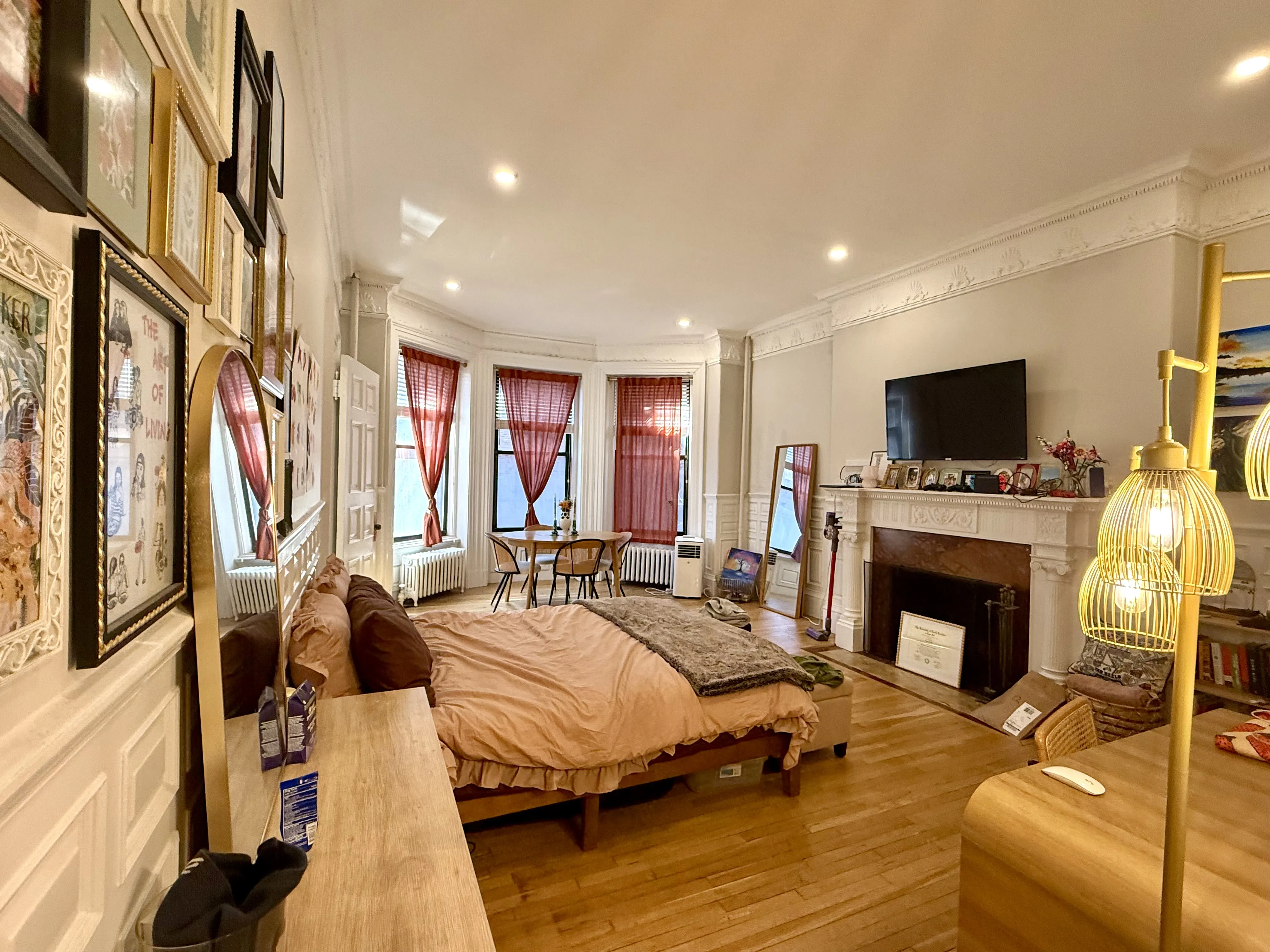 475 Beacon St, Back Bay