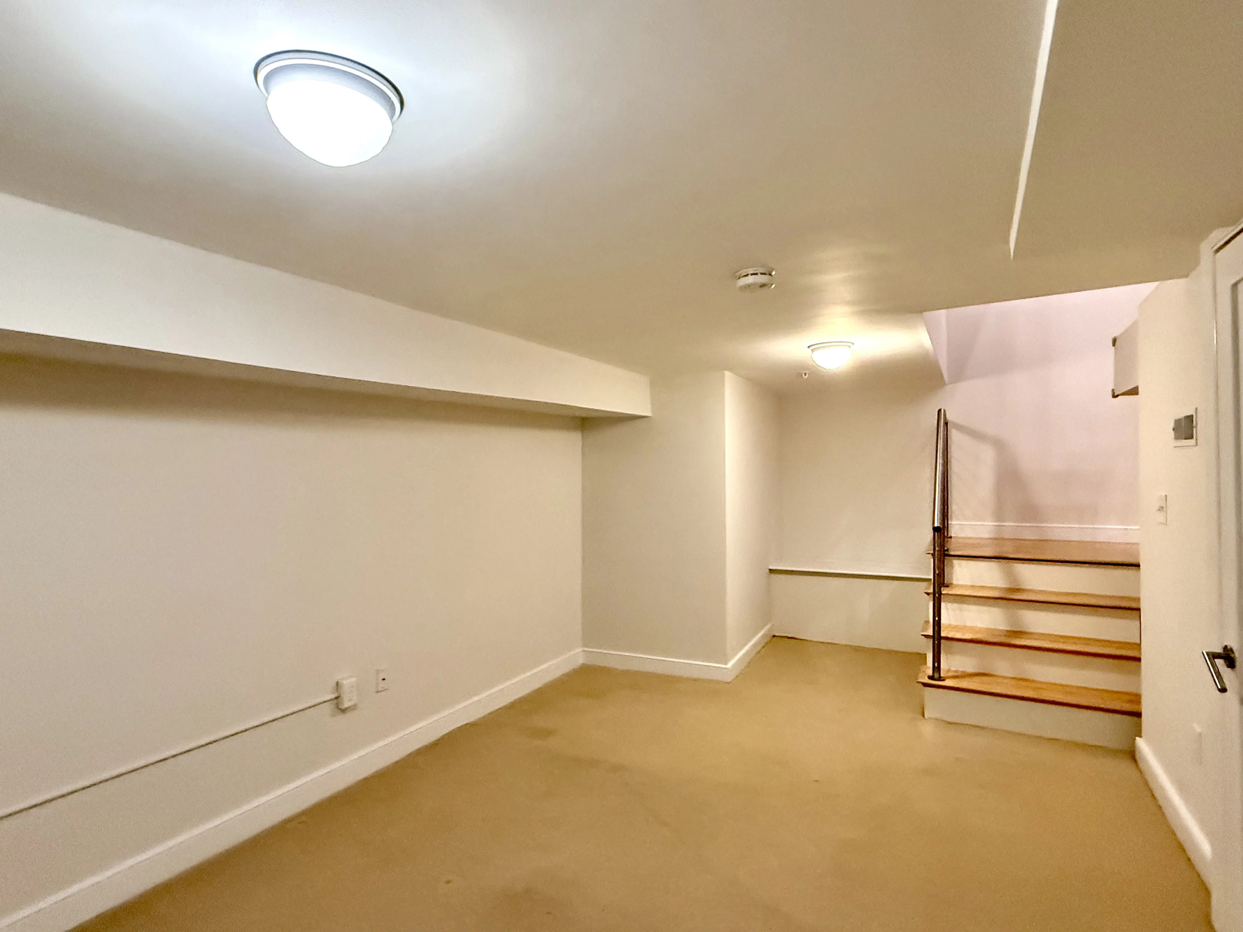 72 Hamilton St, Cambridgeport