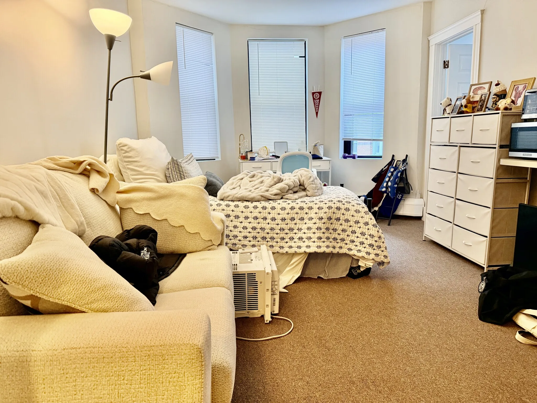 833 Beacon St, Fenway