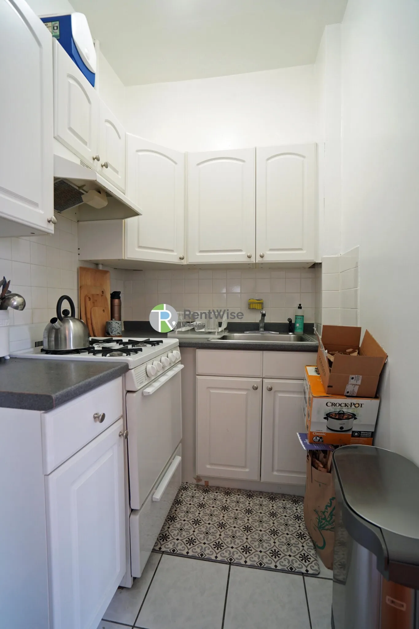 1302 Commonwealth Ave, Allston