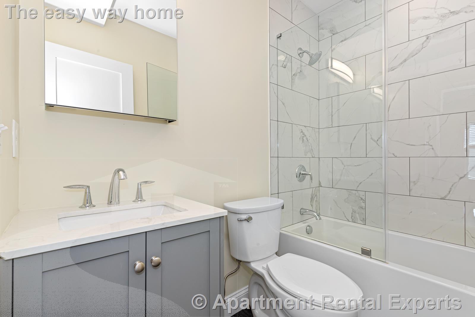 232 Fulton St, Medford Square