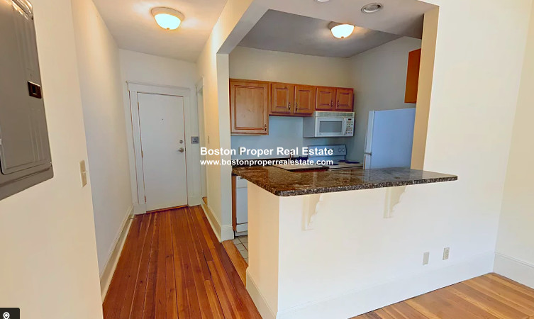 55 Queensberry St, Fenway