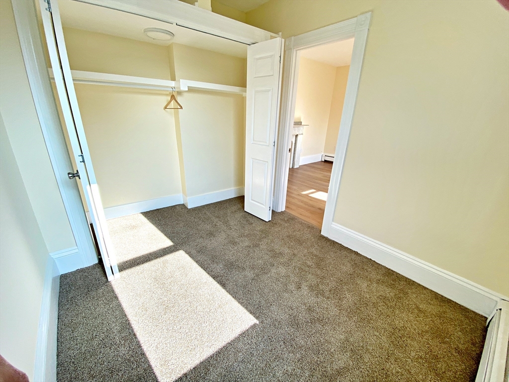 466 Sumner St, East Boston