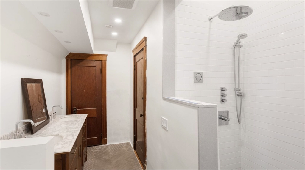 92 Litchfield St, Brighton